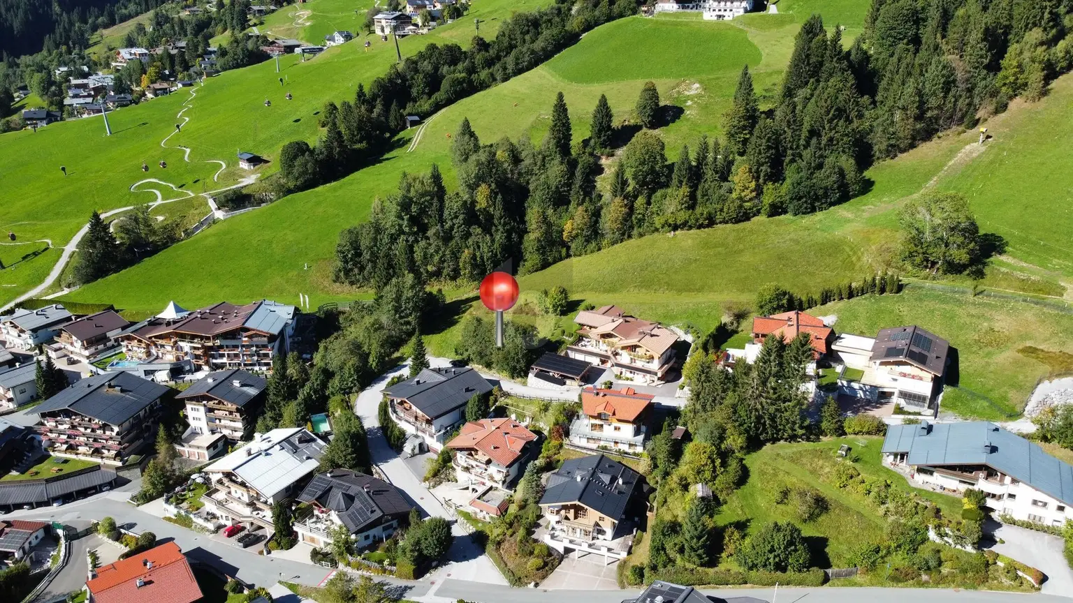 RARITÄT! TRAUMLAGE MIT AUSBLICK UND RUHE!