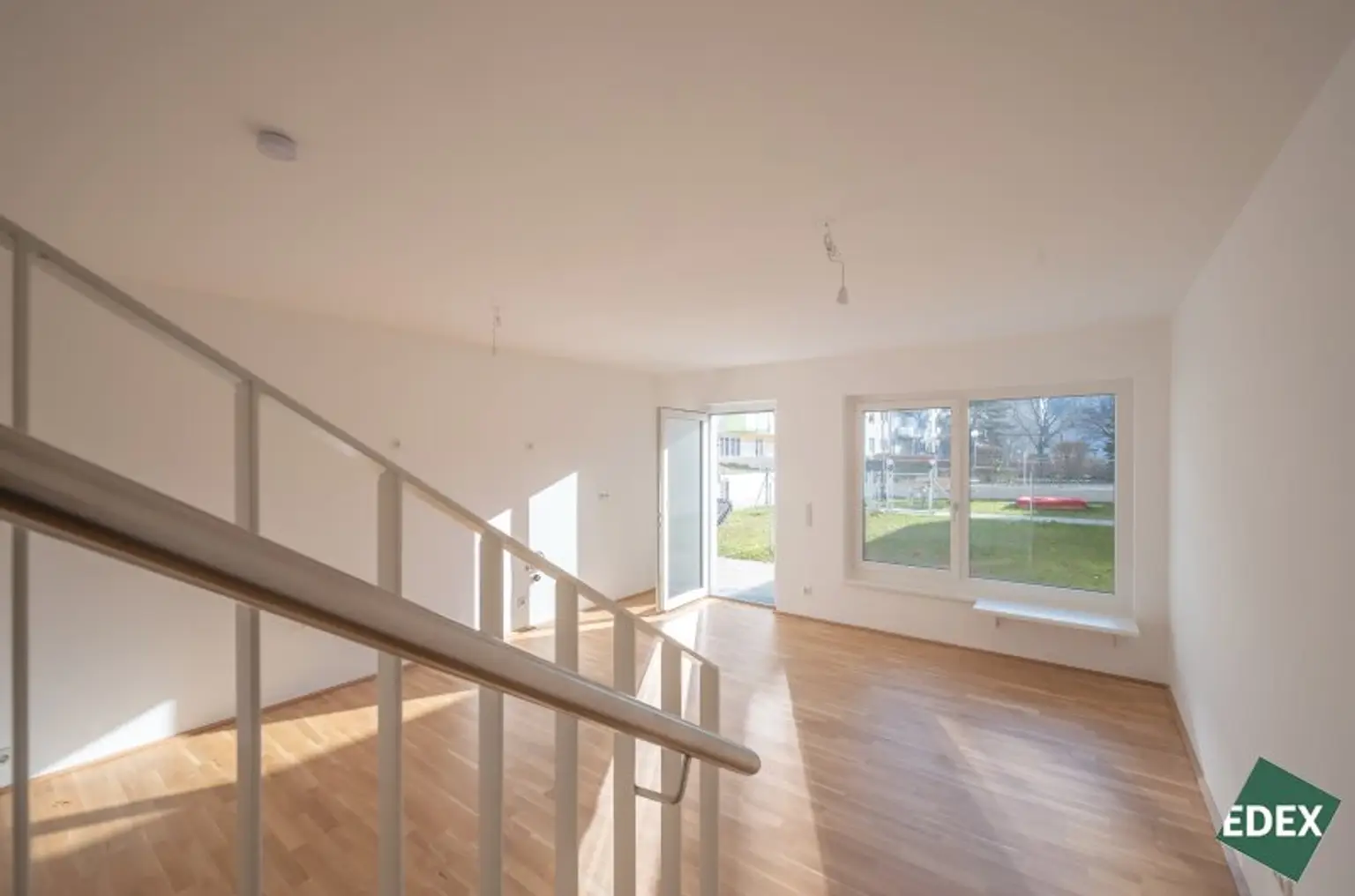 ERSTBEZUG | Sonnige 3-Zimmer-Maisonette-Wohnung mit Garten