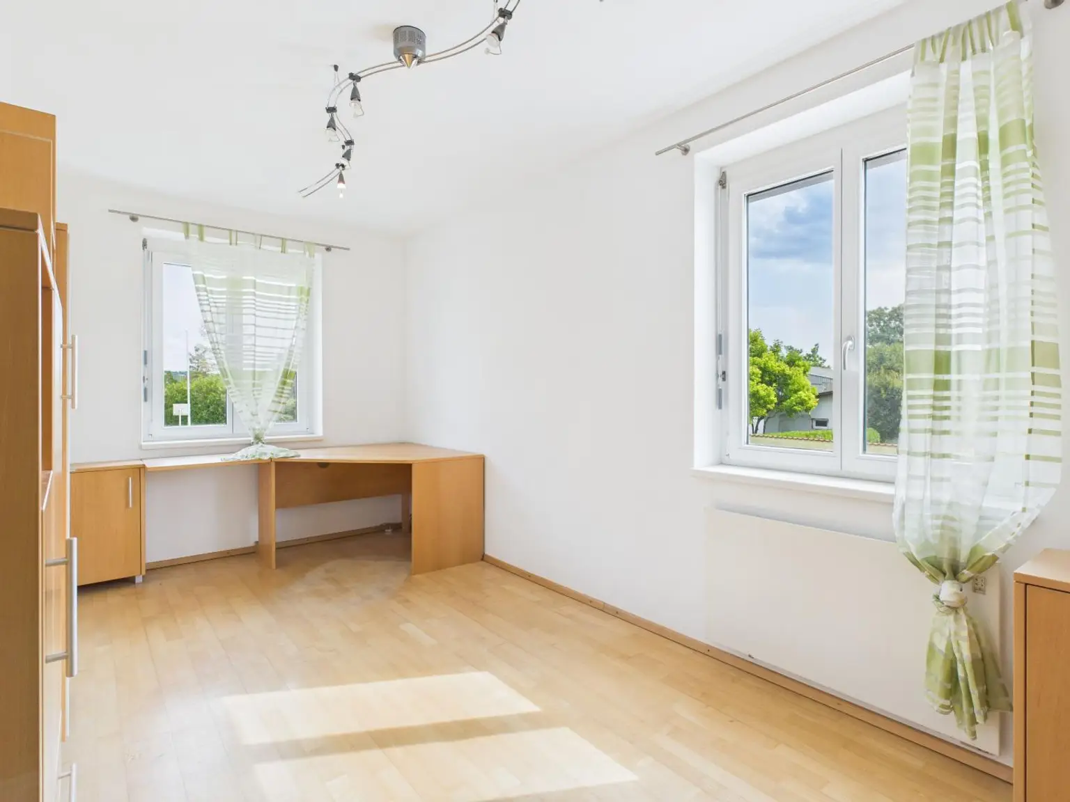 82 Quadratmeter, Loggia, Garage in Enzersdorf