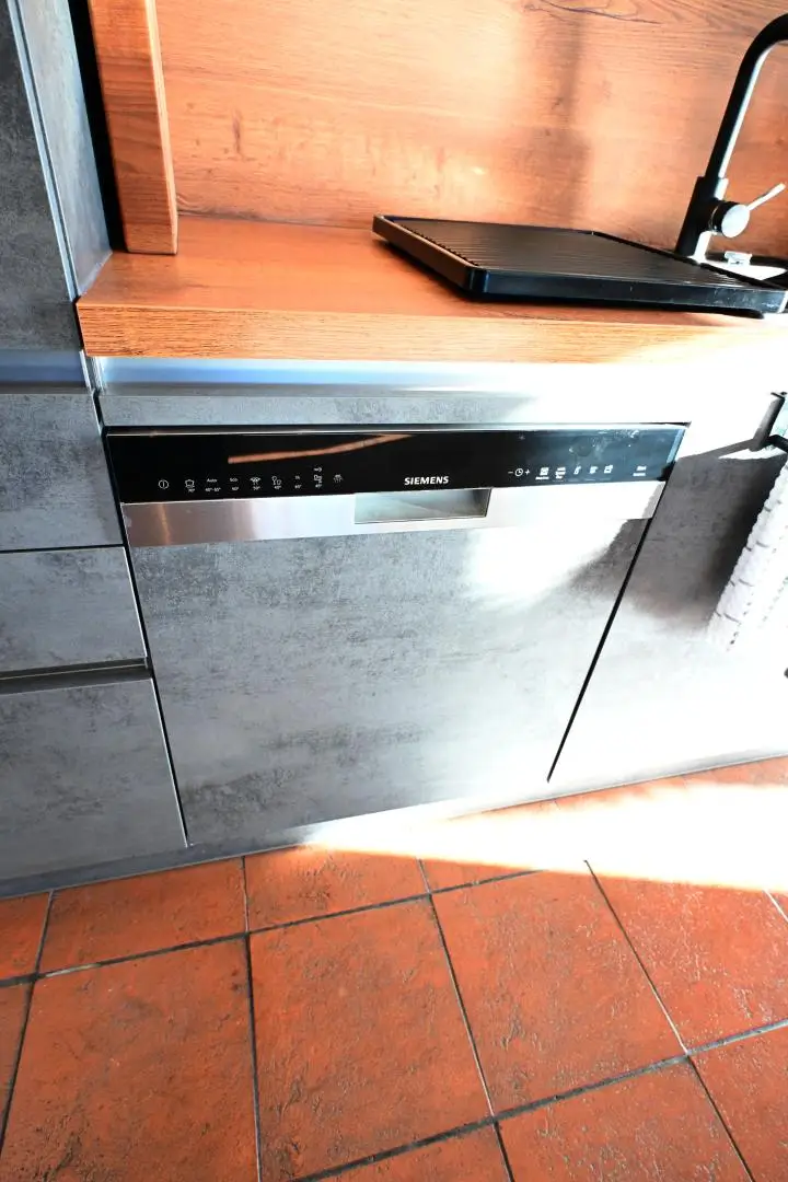 " ++ Wienerberg City ++ Weitblick ++ Panorama-Pool-Nutzung  ++