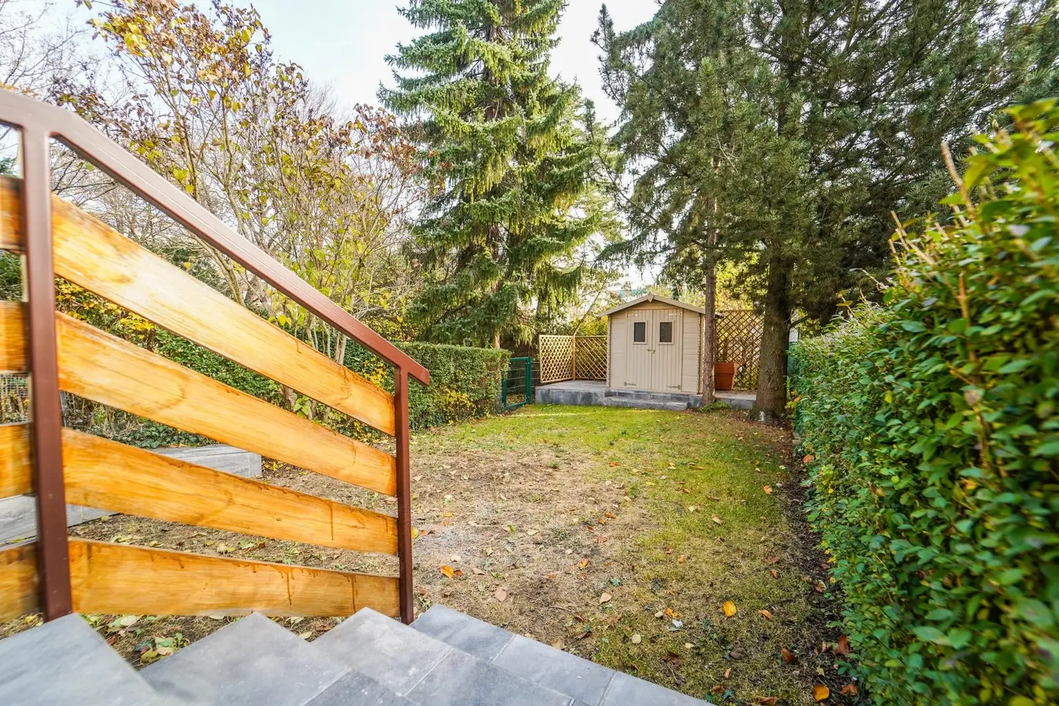 Haus mit Garten & Parkplatz in 1130 Wien Provisionsfrei zu mieten