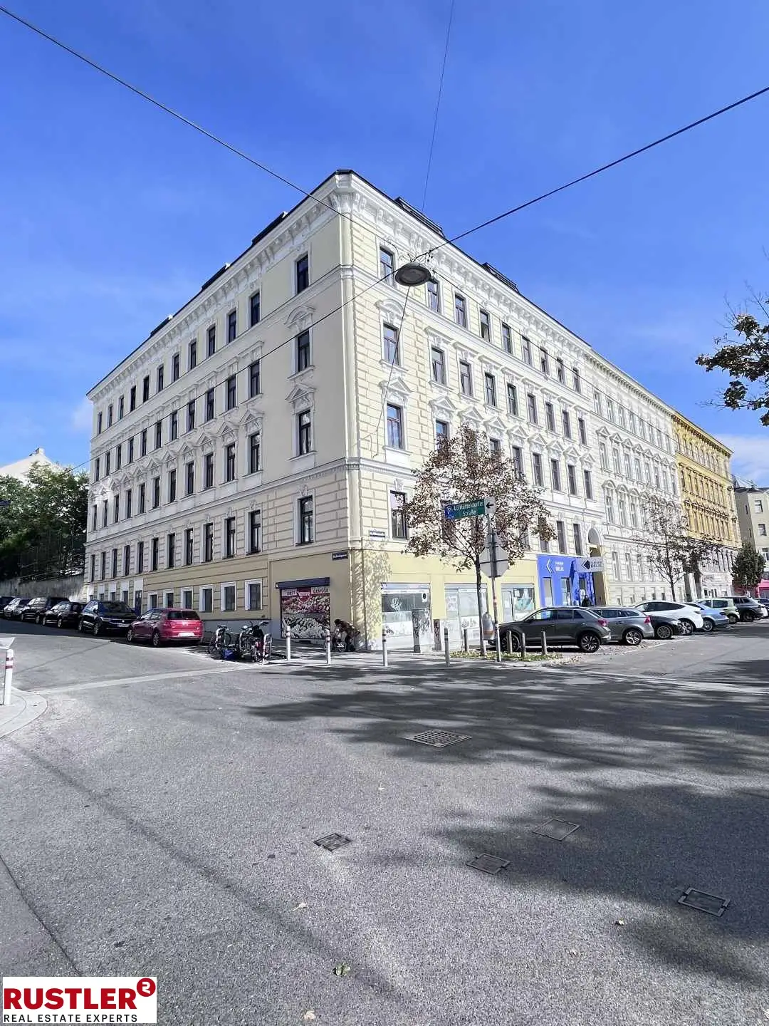 Top moderne Dachgeschosswohnung mit Terrasse & Fernblick | Erstbezug am Reinlpark