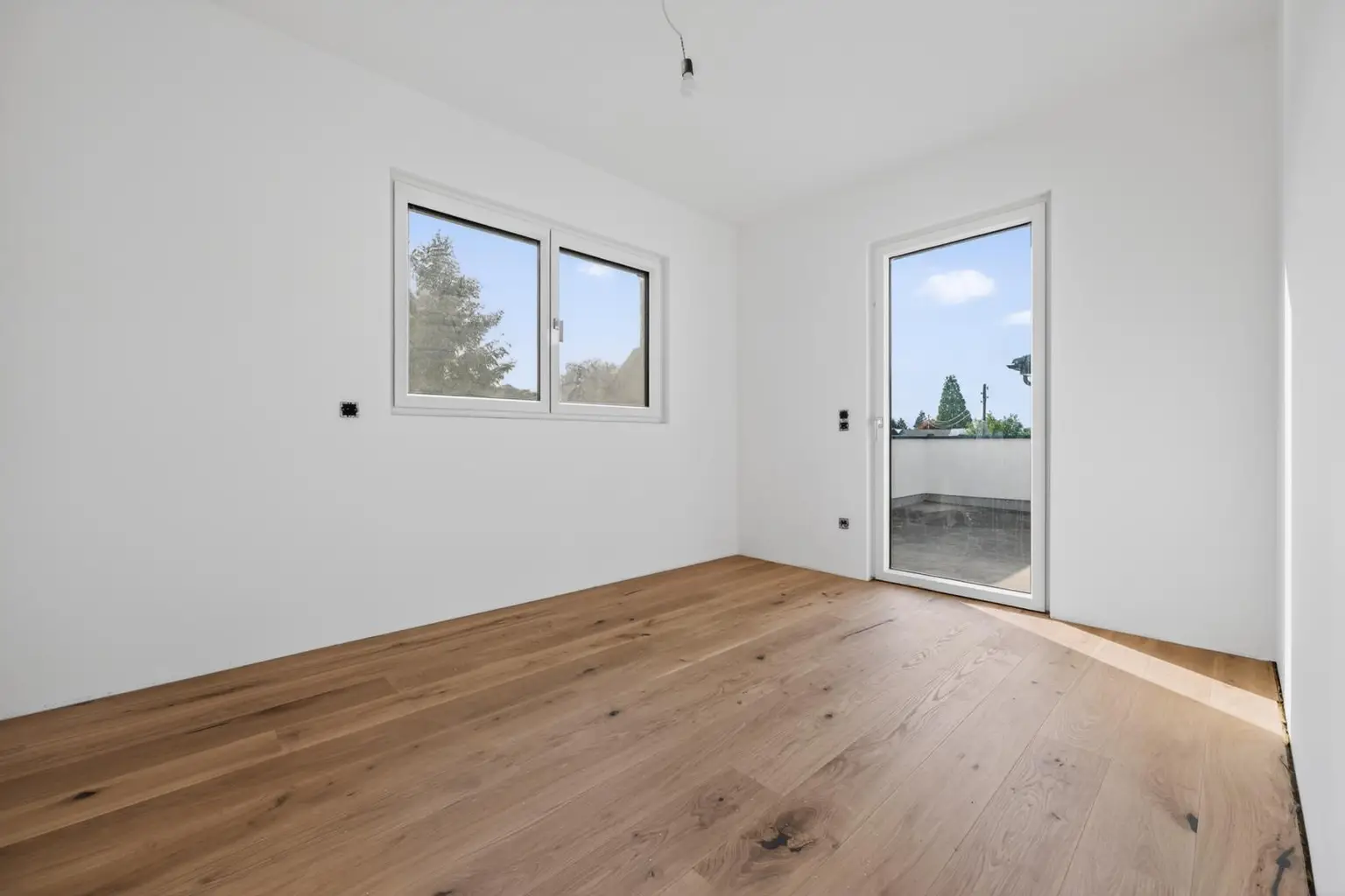 Zimmer 2 OG