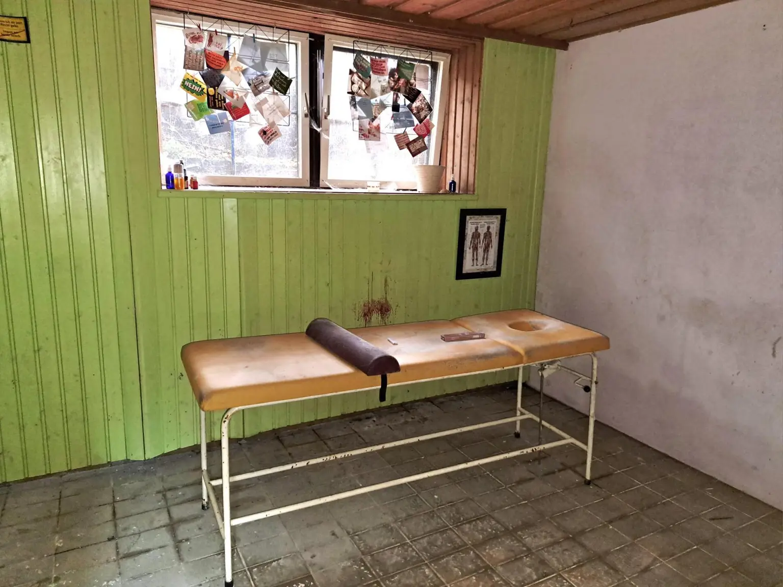 IMMOBILIE IM DORNRÖSCHENSCHLAF