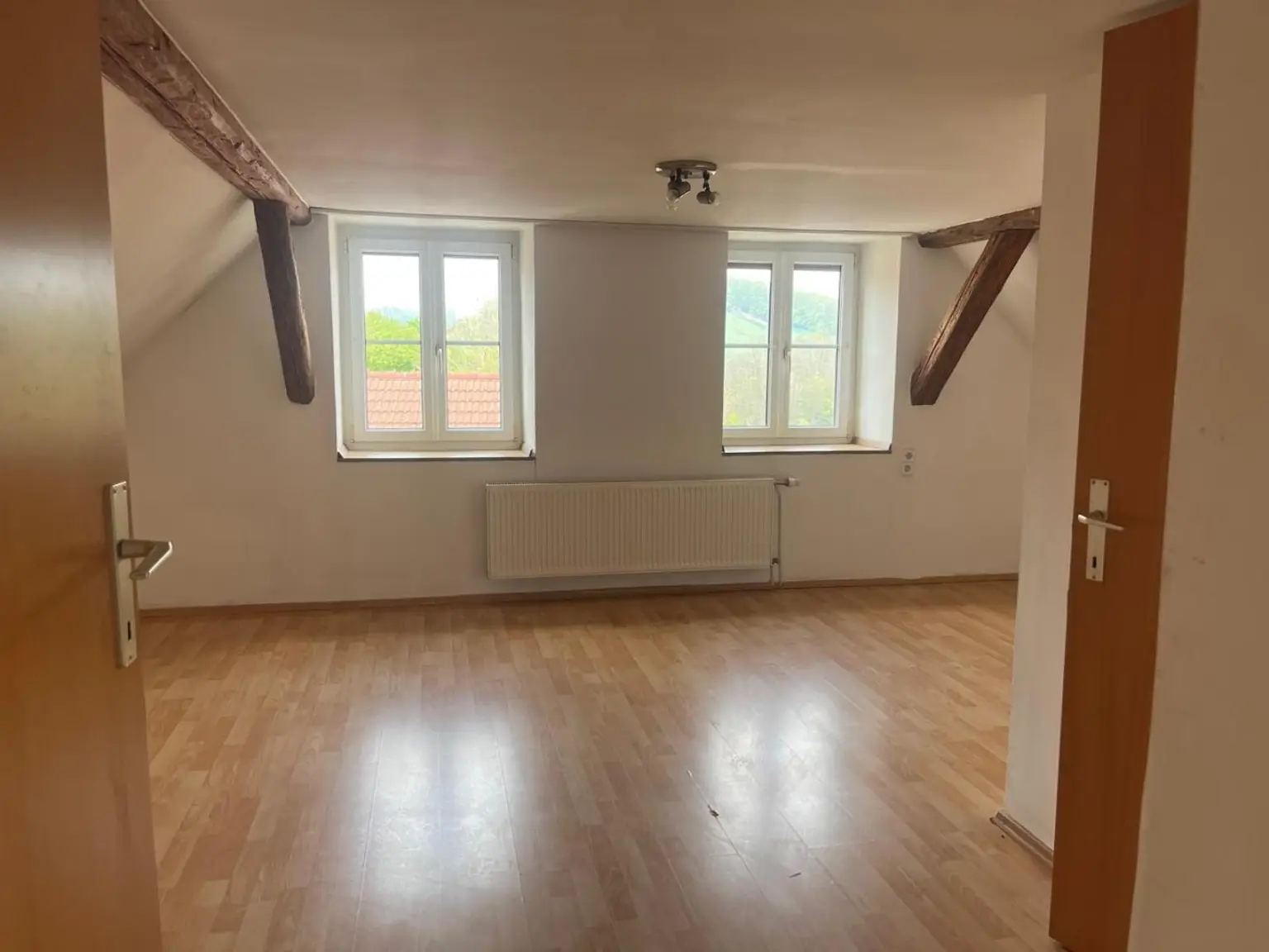 Zimmer 2 OG