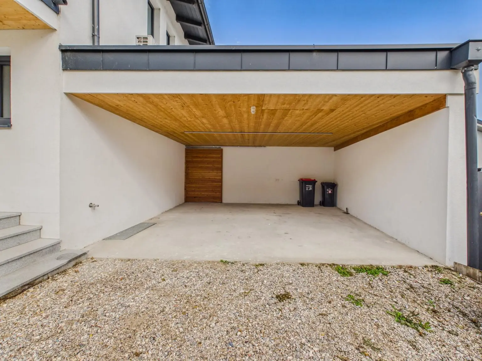 Carport 1