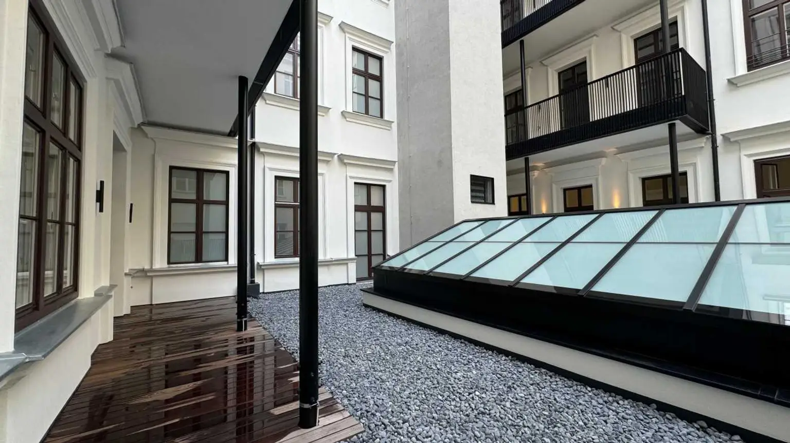 Frisch sanierter Altbau in bester Lage zu mieten