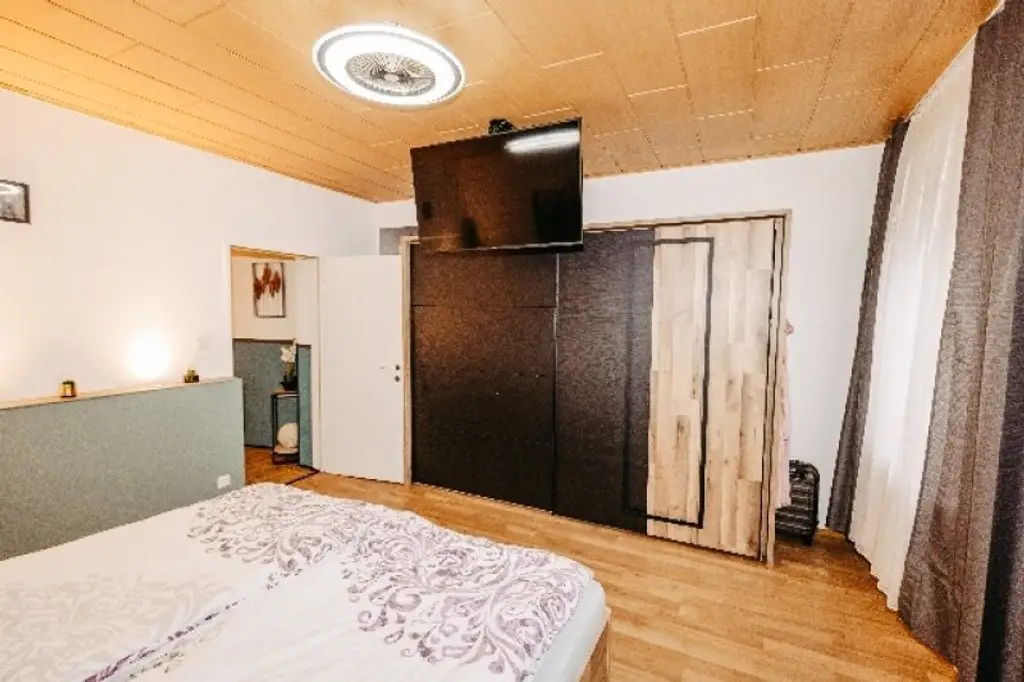 Verlieben sie sich in diese  generalsanierte Immobilie