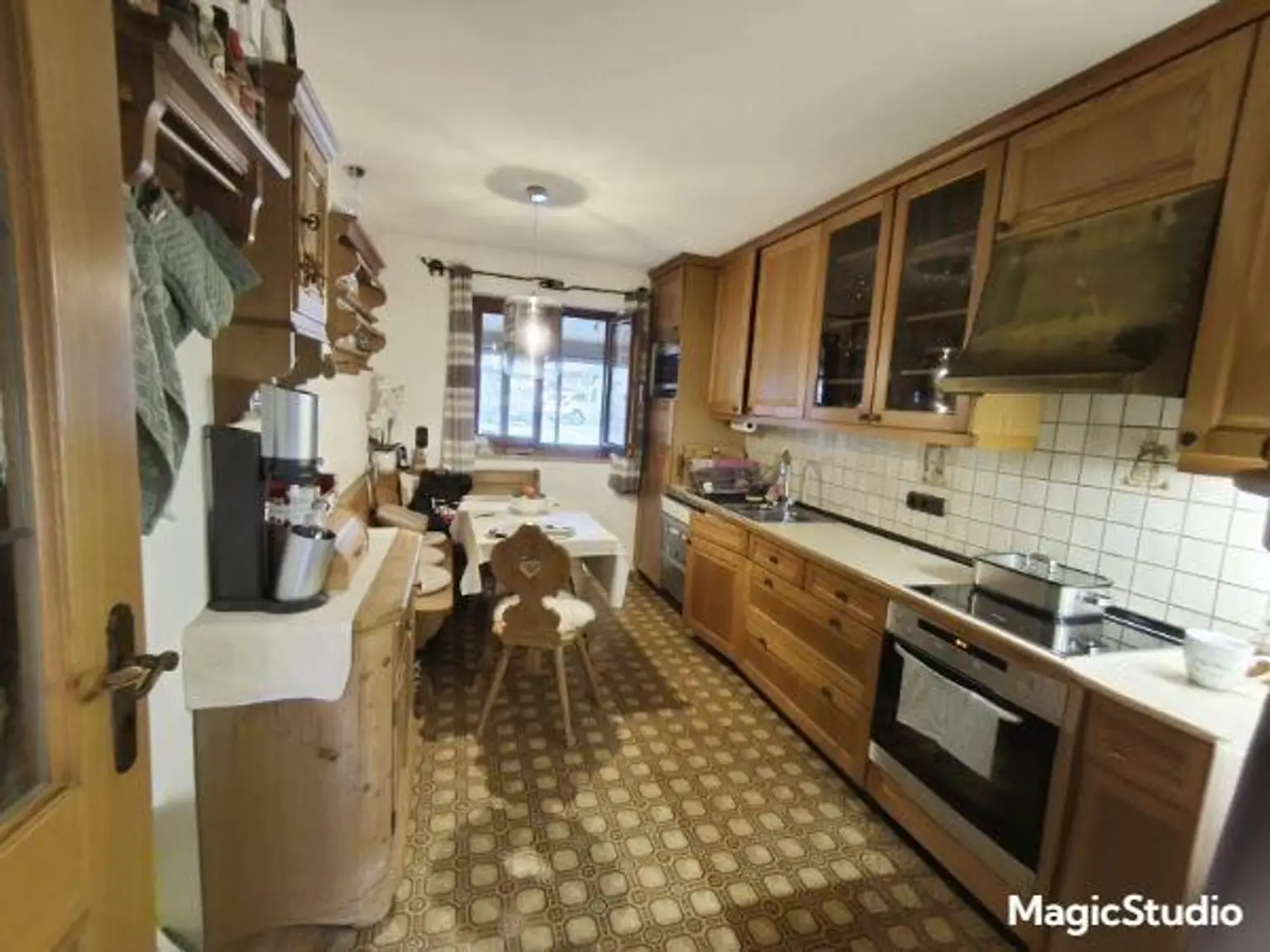 Großzügiges Zweifamilienhaus mit Bergblick in Ruhpolding