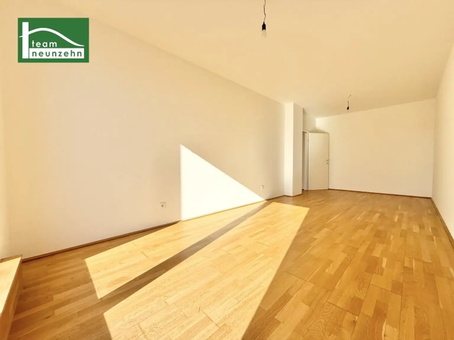 Ungergasse: Sonnige Mietwohnung mit Parkblick wartet auf Sie! - JETZT ZUSCHLAGEN