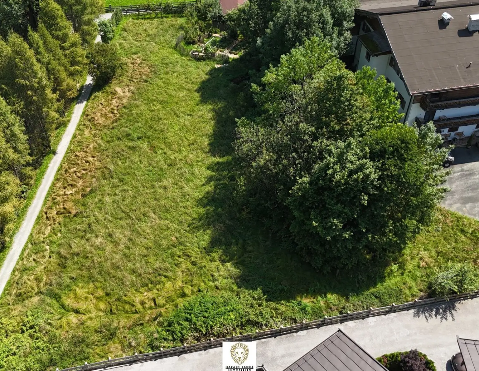 Traumhaftes Baugrundstück mit unverbaubarem Ausblick