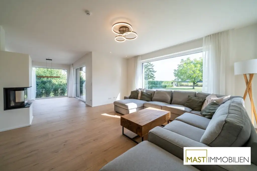 Modernes Einfamilienhaus mit Stil und Komfort in Schönkirchen-Reyersdorf.