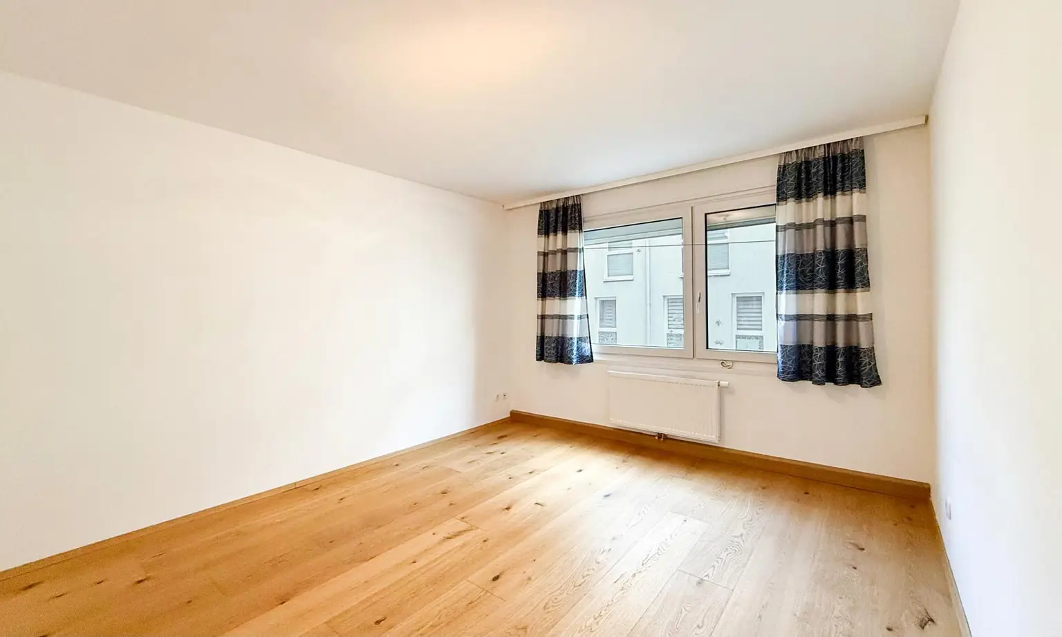 Nähe Mariahilferstraße / Sofort einziehen / 2 Zimmerwohnung