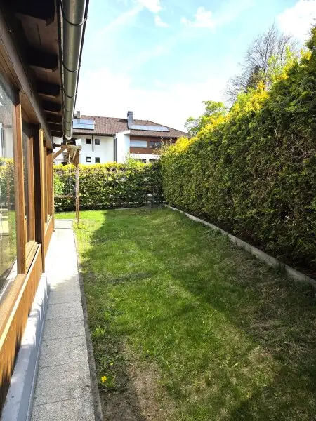 Rasenfläche
