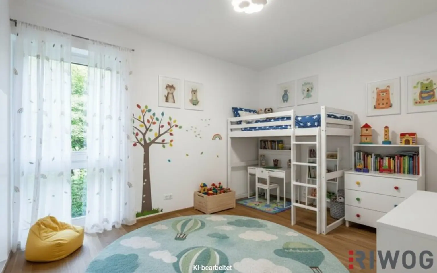 ERSTBEZUG nach Sanierung mit Blick auf Schloss Laudon  | ca. 16 m² Loggia  | Garagenplatz | Vollausgestattete Küche | Erholungsgebiet angrenzend