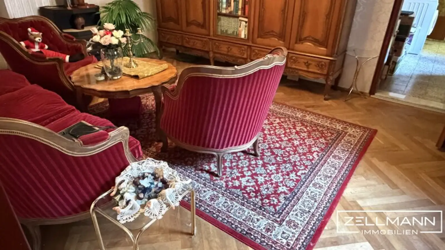 Wohnen mit Potenzial: Sanierungsbedürftiges Einfamilienhaus mit Garten und Nebengebäuden in Liesing | ZELLMANN IMMOBILIEN