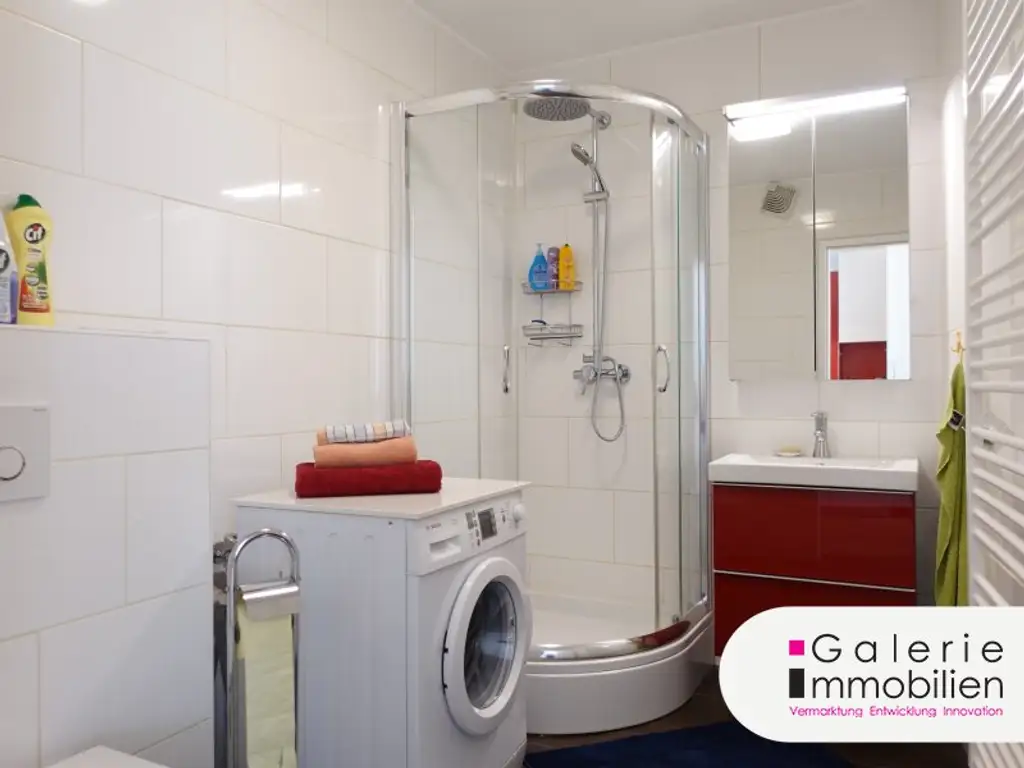 Schöne, helle und ruhige 1-Zimmer-Wohnung mit U-Bahn und Bus in Gehweite!