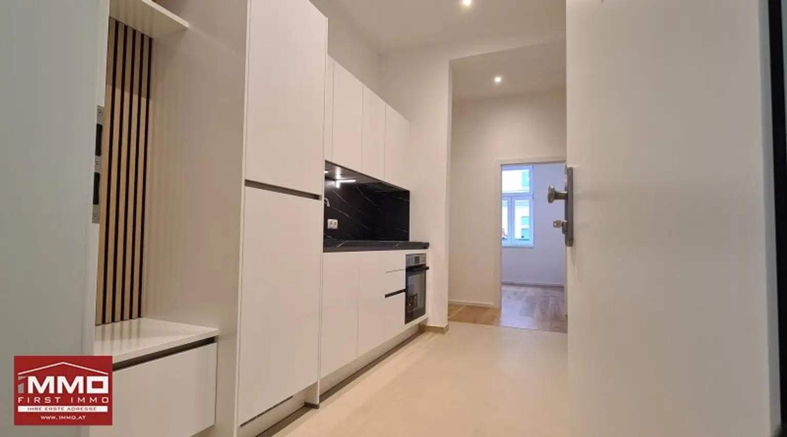 TOP-ERSTBEZUG! ERDGESCHOSSWOHNUNG MIT OPTIMALER AUSSTATTUNG UND AUFTEILUNG!