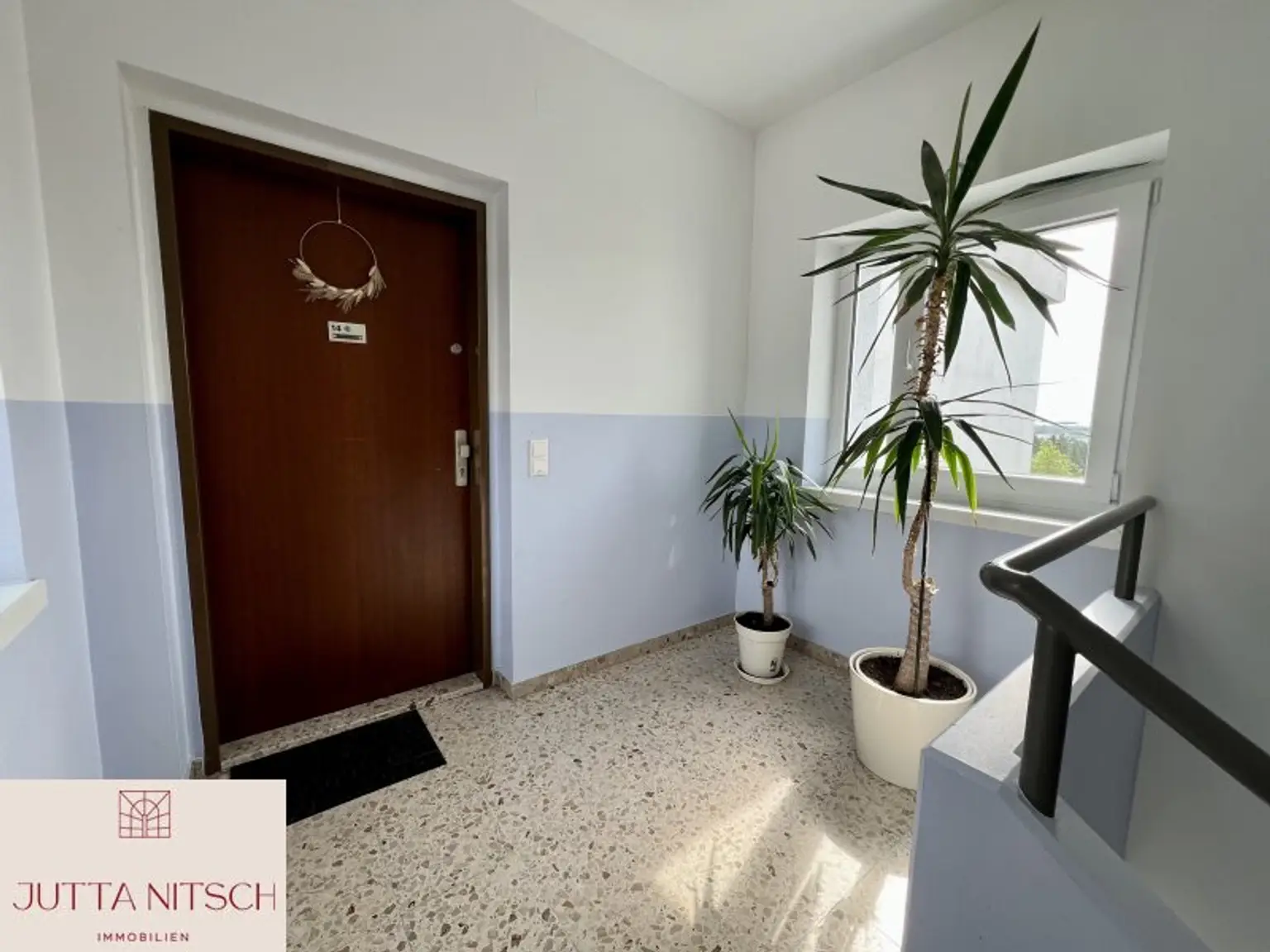 Schöne 3-Zimmerwohnung mit Balkon und Garagenplatz - über den Dächern von Gumpoldskirchen