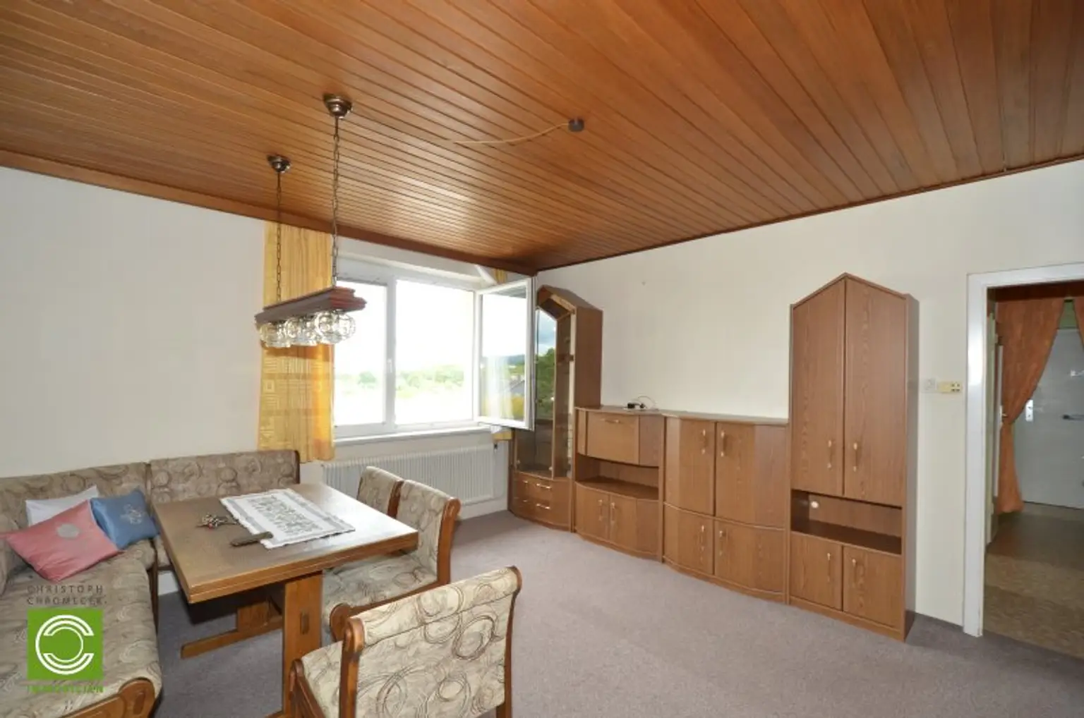 CHRISTOPH CHROMECEK IMMOBILIEN - MÖDLING - Helle, zentrumsnahe und möblierte 2,5 Zimmer zur Miete!