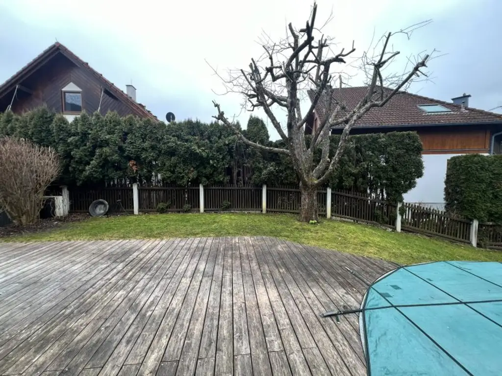 (!) Familienhit mit Charme - gut geschnittene Doppelhaushälfte mit Garten & Pool in Gaaden (!)