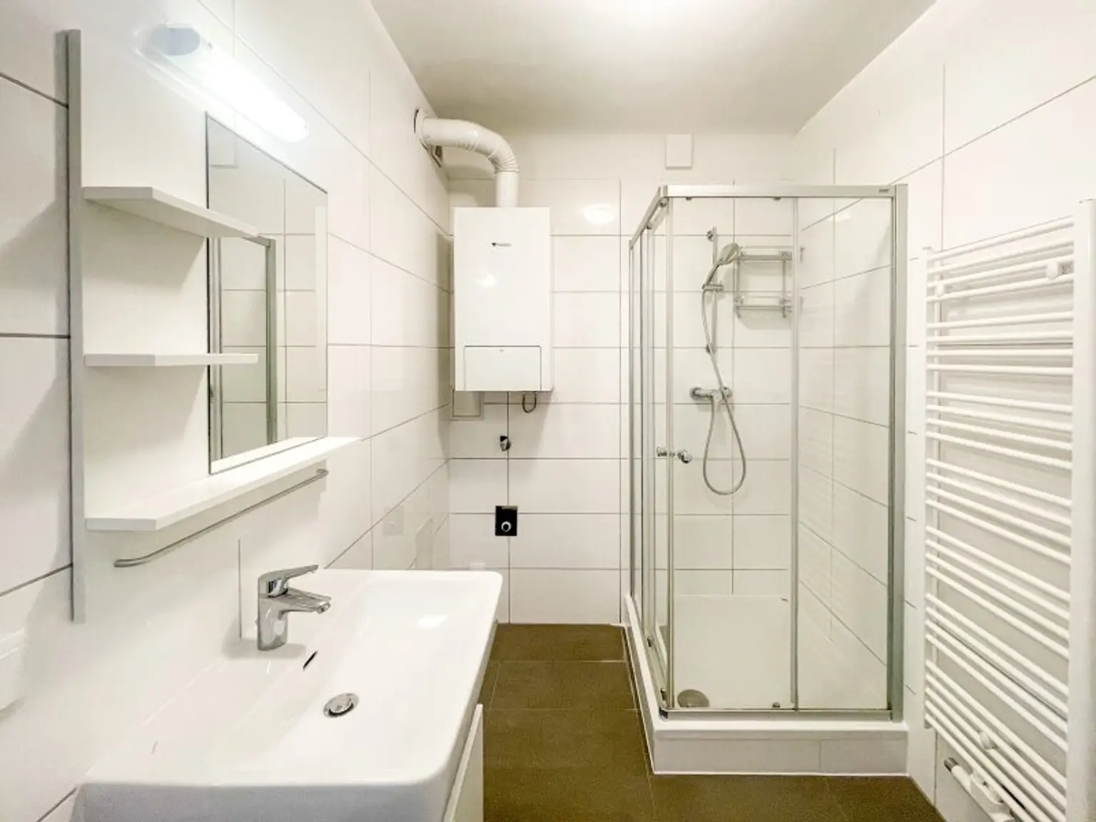 Helle 2-Zimmerwohnung mit hofseitigem Schlafzimmer – Nähe U4/U6 & Meidlinger Markt