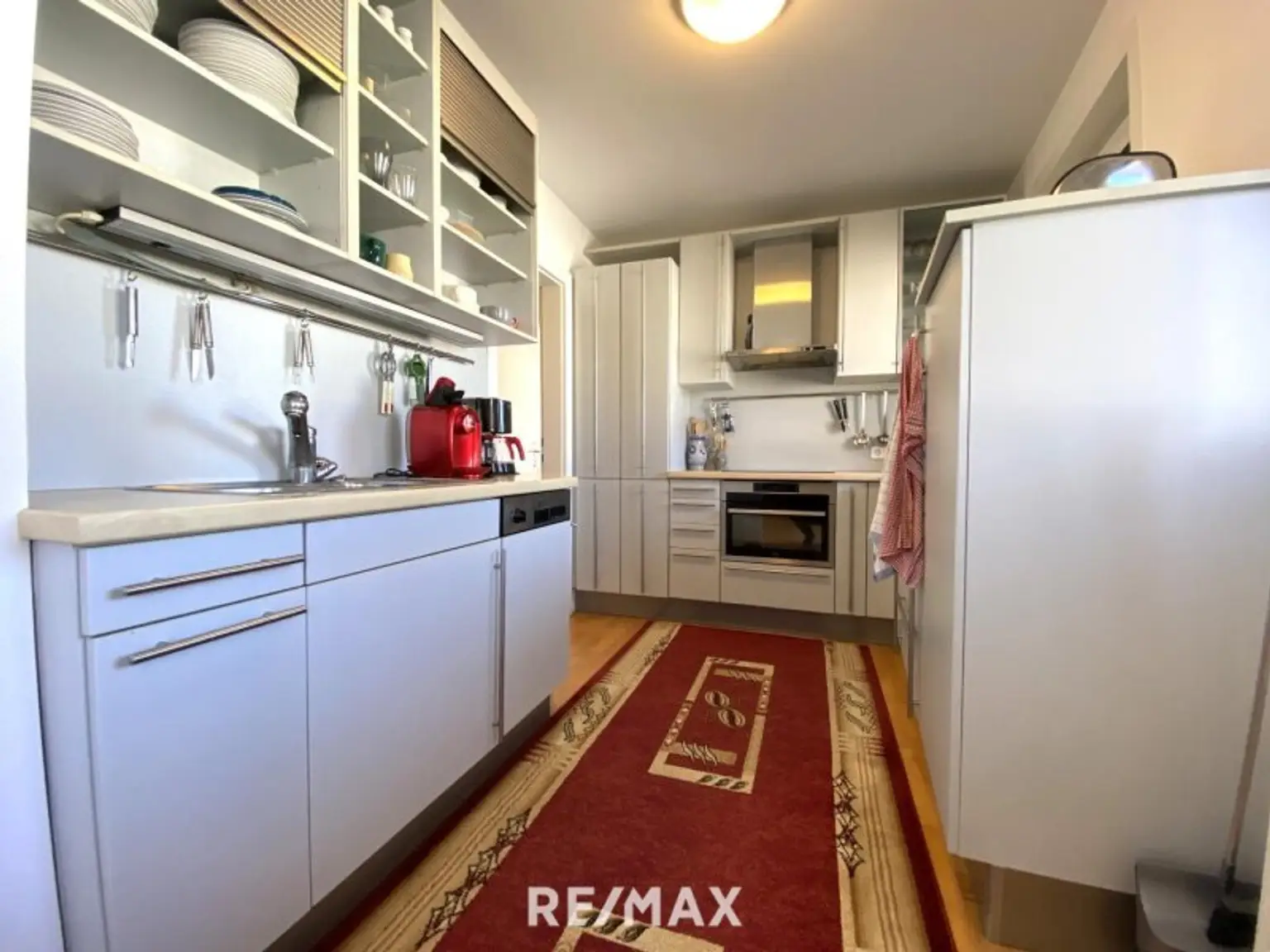 DG-Wohnung mit 2 Terrassen auf Wohnebene und phänomenalem Fernblick über Wien