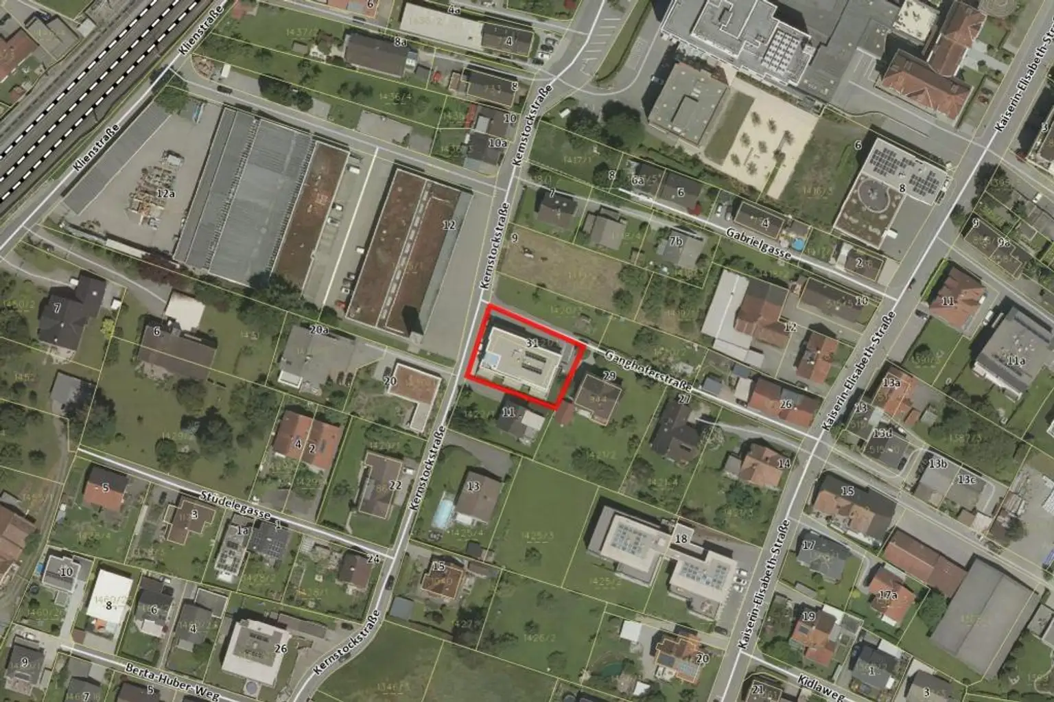 Moderne Wohnung mit Sonnenterrasse und eigenem Gartenbereich