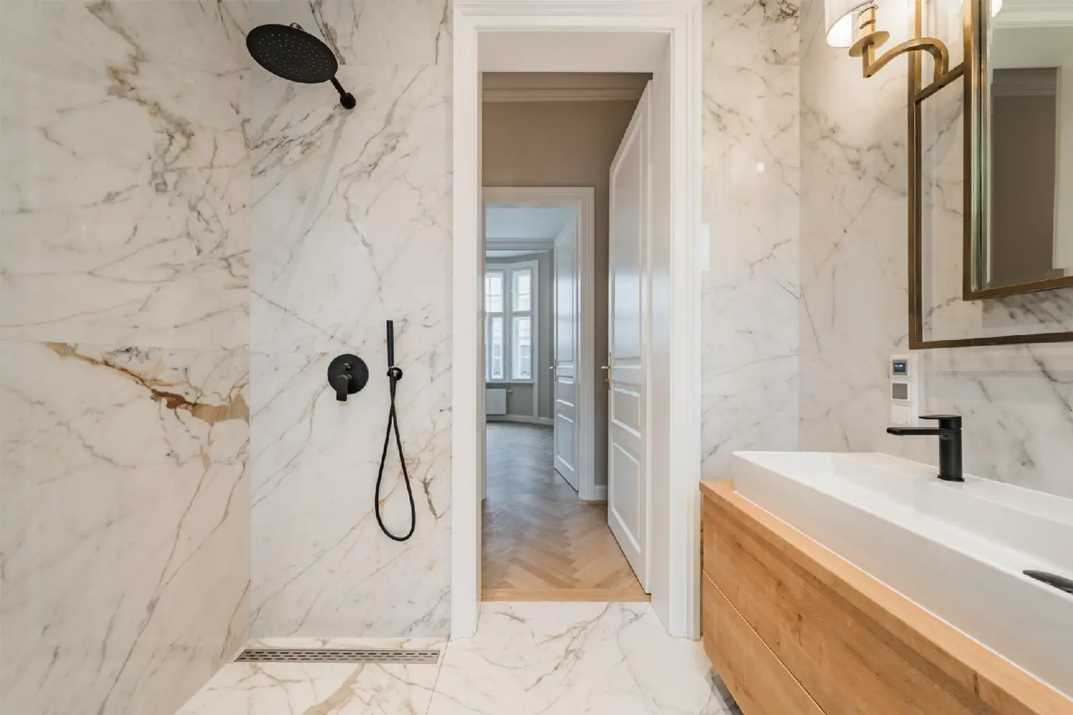 Top Sanierte Wohnung in 1060 zu vermieten