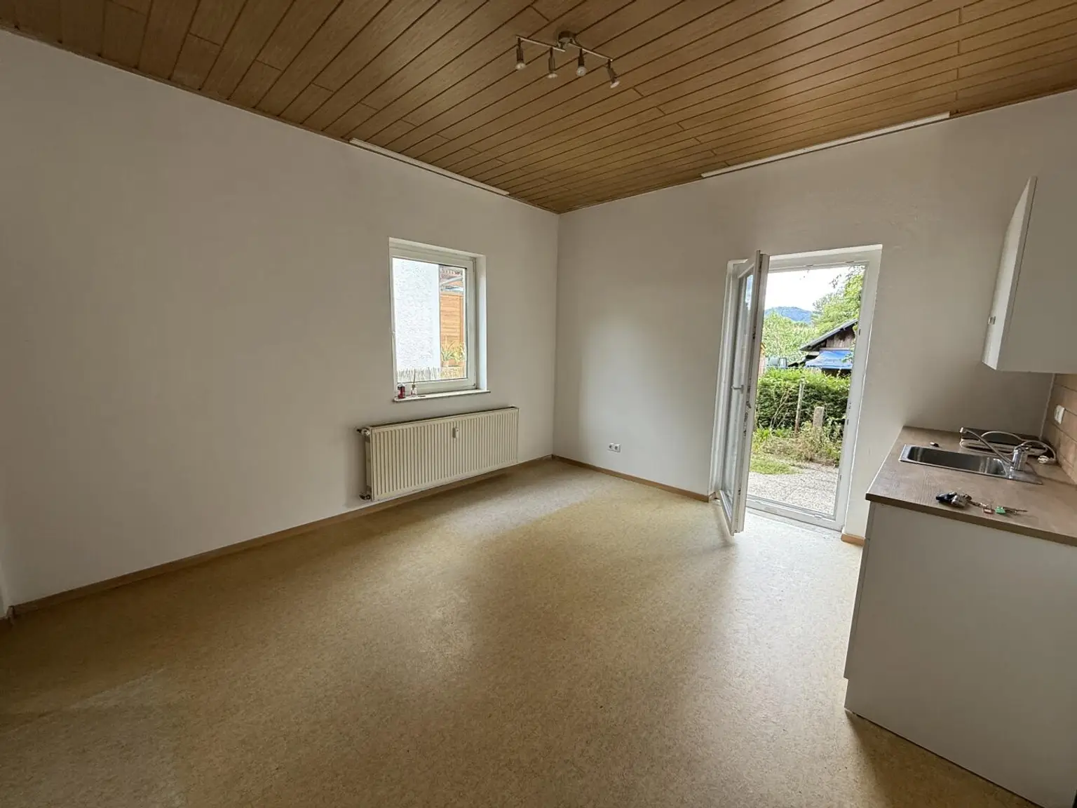 Kleine Mietwohnung mit Terrasse in Graktorn, ab sofort