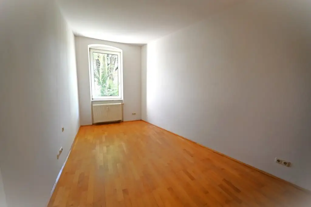 Klein UND Fein - Gemütliche 3-Zimmer-Wohnung mit neuer Einbauküche ab Mitte November!