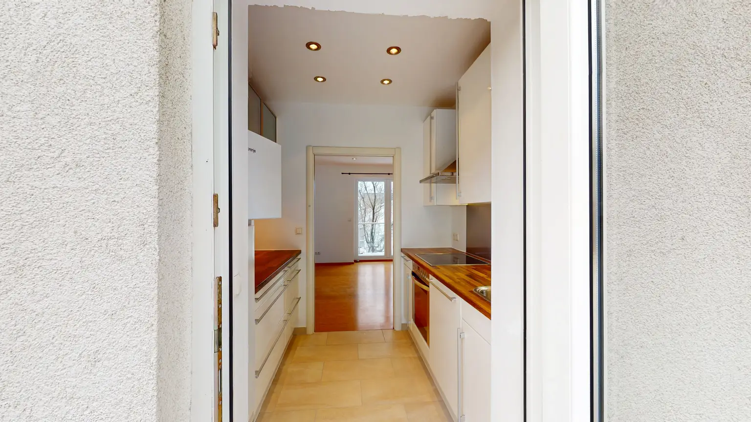 Einfamilienhaus in erhöhter Lage mit Garten und Weitblick