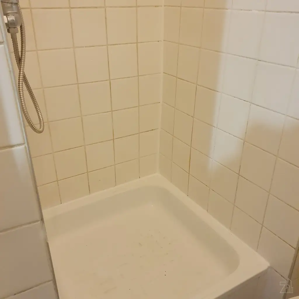 Erstbezug nach Sanierung – 1-Zimmer-Wohnung mit 17 m² im 2. OG, Top 10
