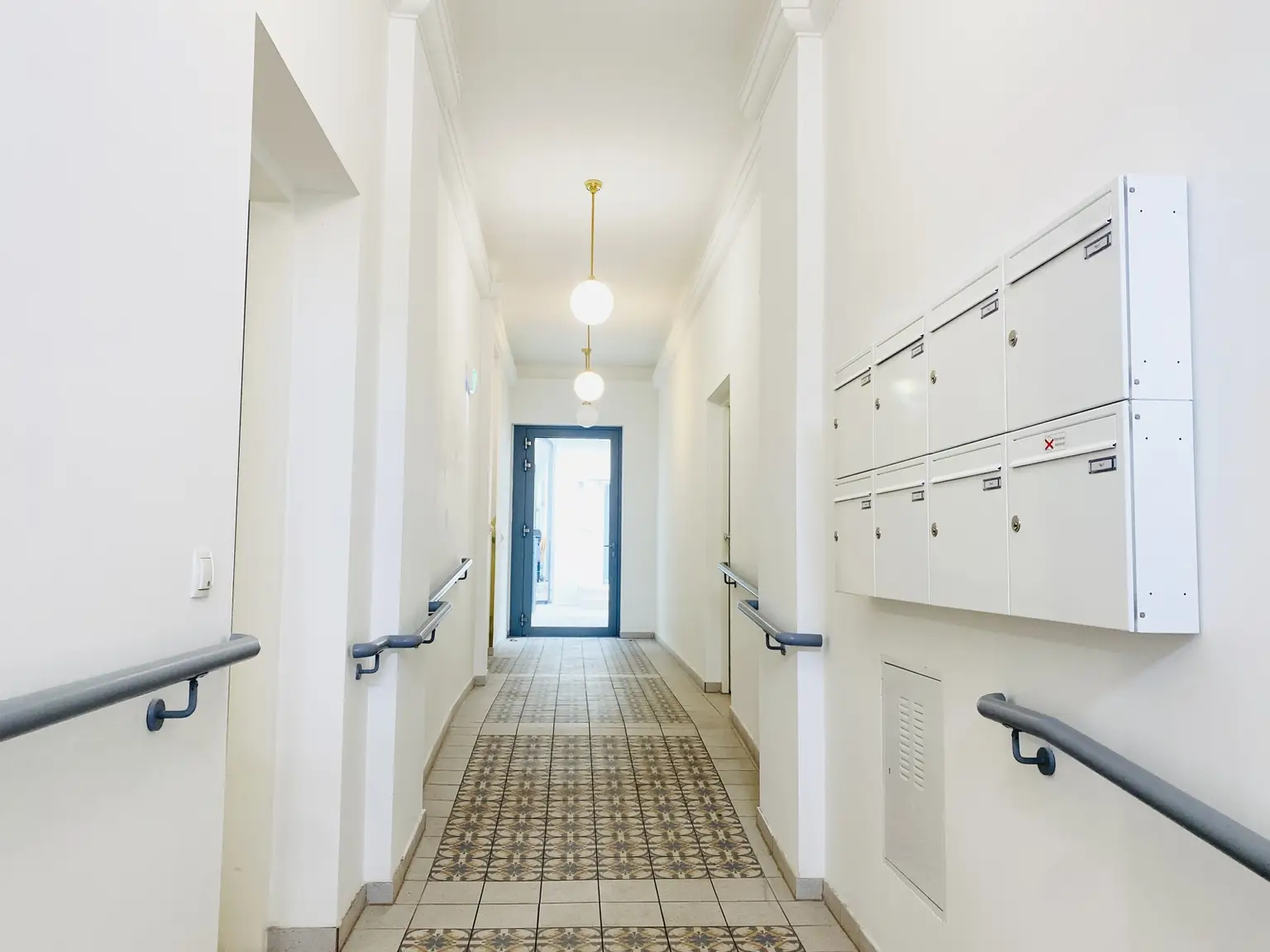 Erstbezug nach Sanierung - charmanter Altbau
Arbeiten&Wohnen