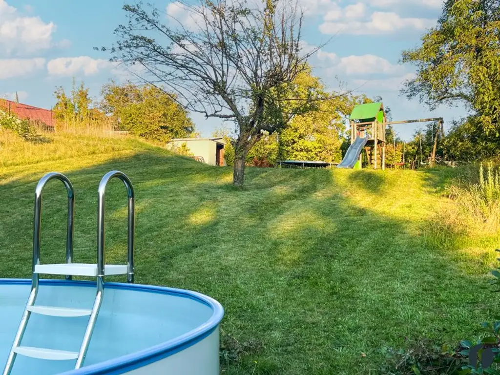 Gartenidylle & Platz für die ganze Familie