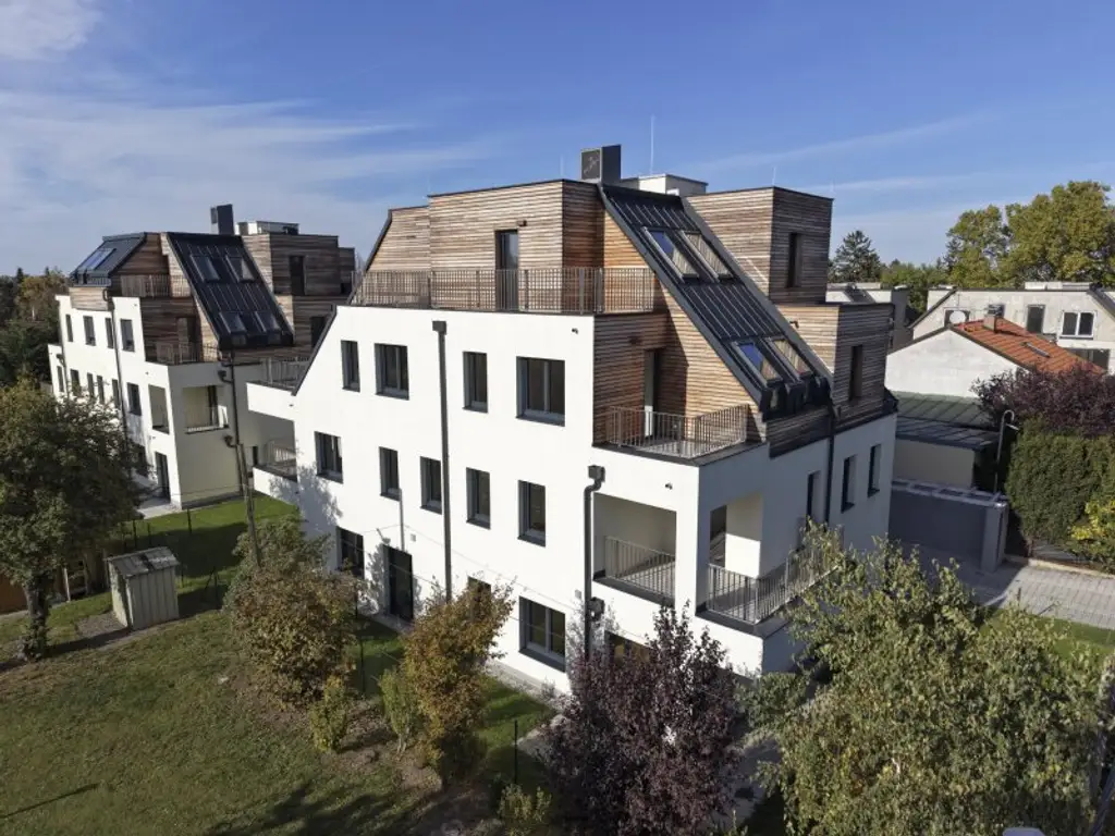 Familienfreundliche 4-Zimmer Wohnung mit Balkon an der Lobau!