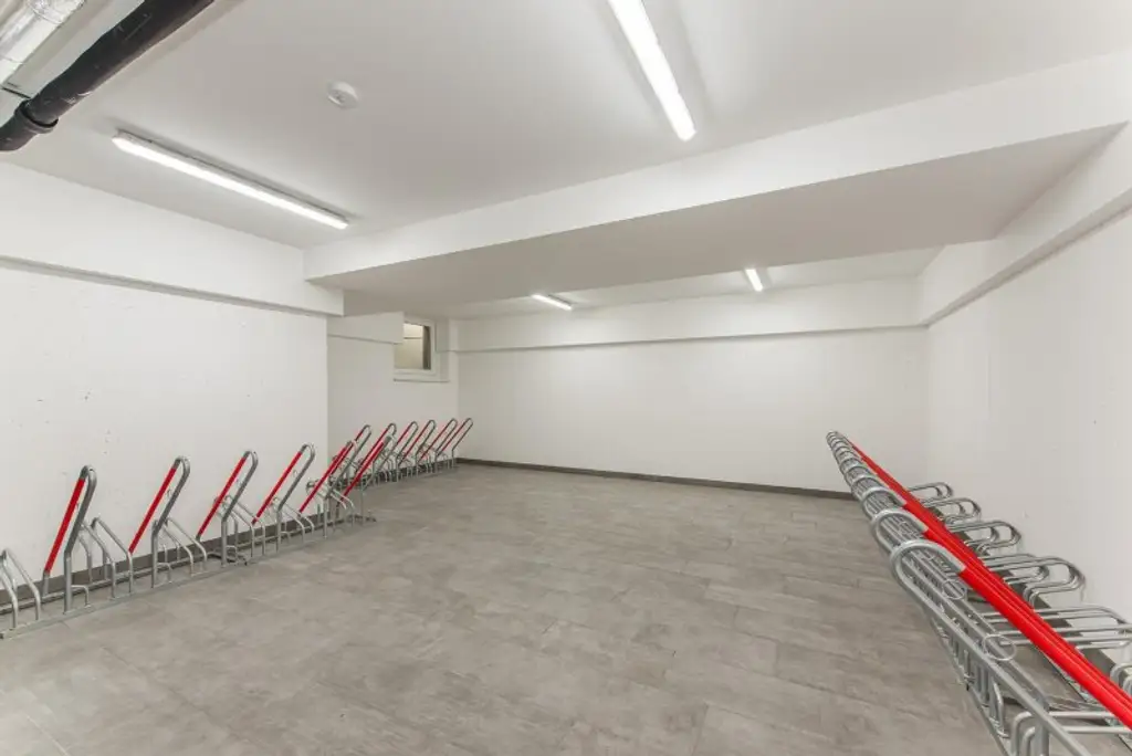 Großzügige 3-Zimmer-Wohnung mit Balkon und Stellplatz zu vermieten!