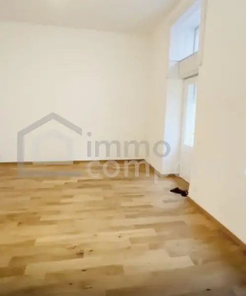 Moderne Wohnung zum Wohnen oder für Ihr neues Geschäft: einen Schönheitssalon, ein Café, eine Praxis! 3. Bezirk! U3