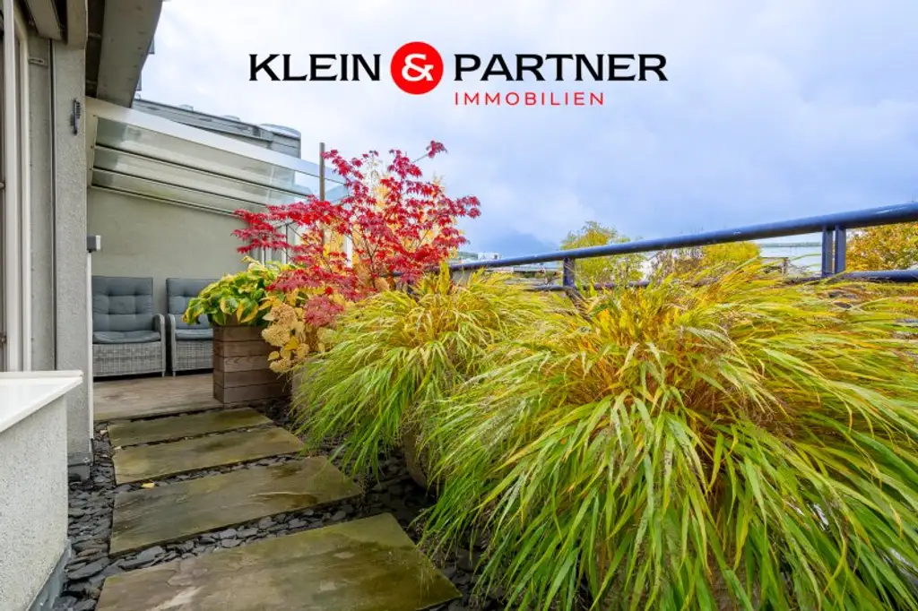 Sonnige 6-Zimmer-Terrassenwohnung mit 2 Garagenplätzen! | auch auf 2 Wohnungen teilbar!