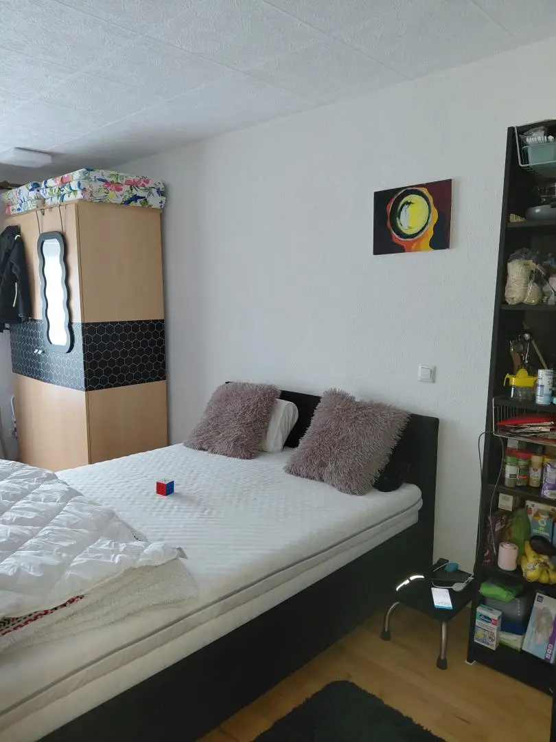 Schlafz.Nebengebäude