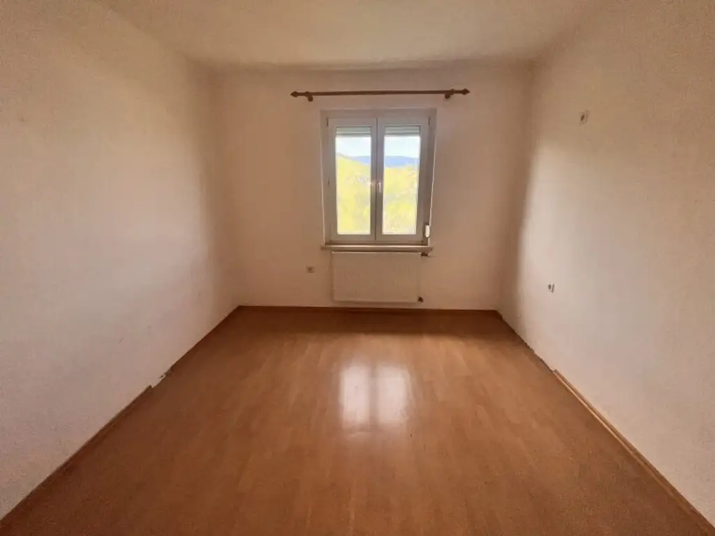 ++schöne Mietwohnung mit einzigartiger Aussicht++