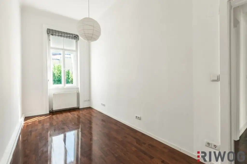 Beeindruckende Stilaltbauwohnung | Innenhofbalkon | Ca. 3,5 m Raumhöhen | 3. Etage | Nähe Donaukanal, Hundertwasserhaus, 1. Bezirk, Prater