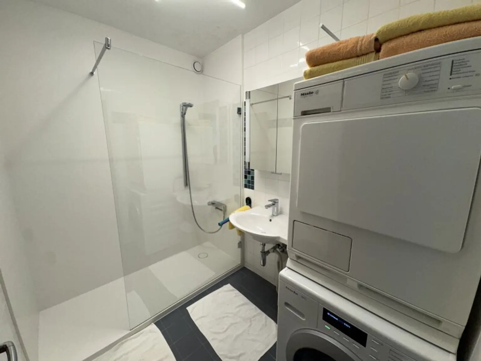 Traumhafte 2-Zimmer-Wohnung in 1140 Wien – Ihr Sanierungsprojekt zum Top-Preis!