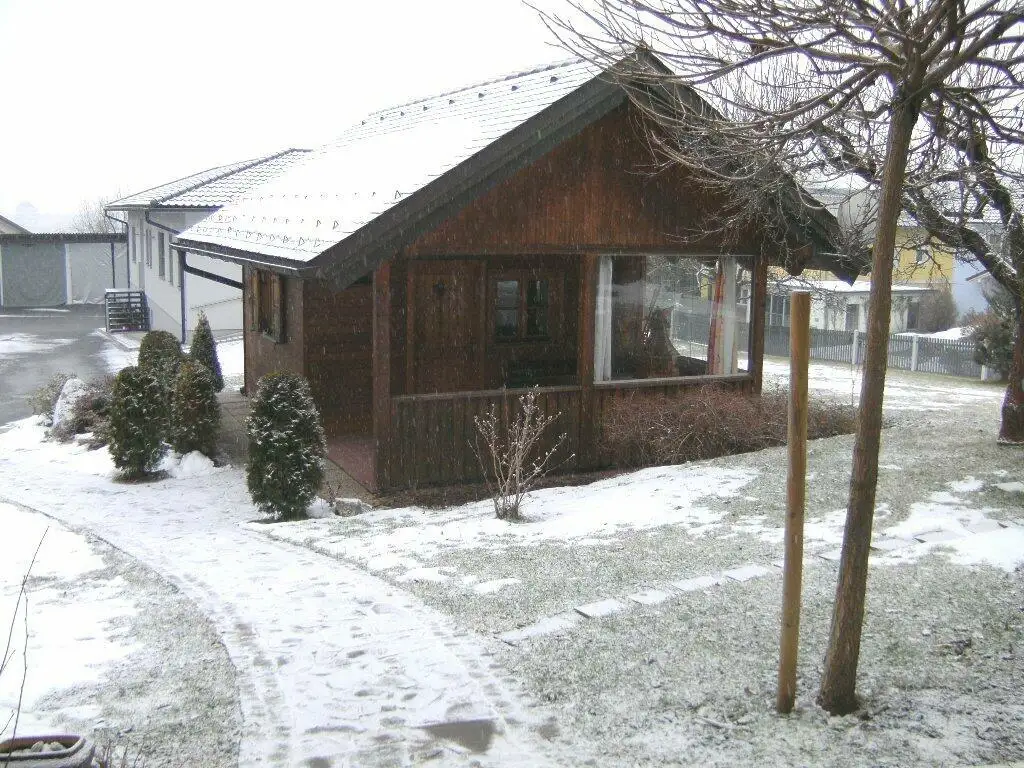 Gepflegtes Einfamilienhaus mit großem Grundstück am Kehlberg