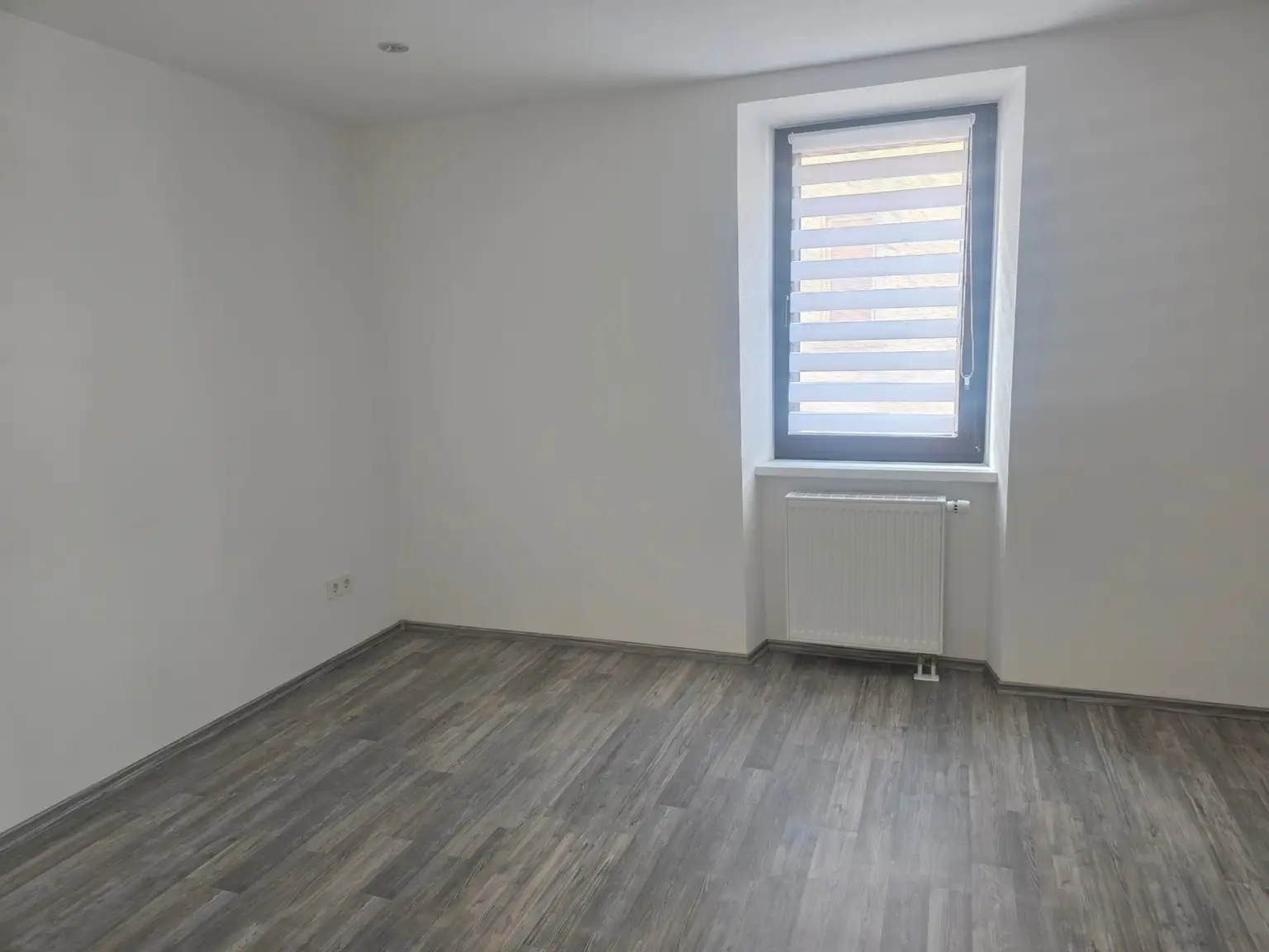 Zimmer 1 EG