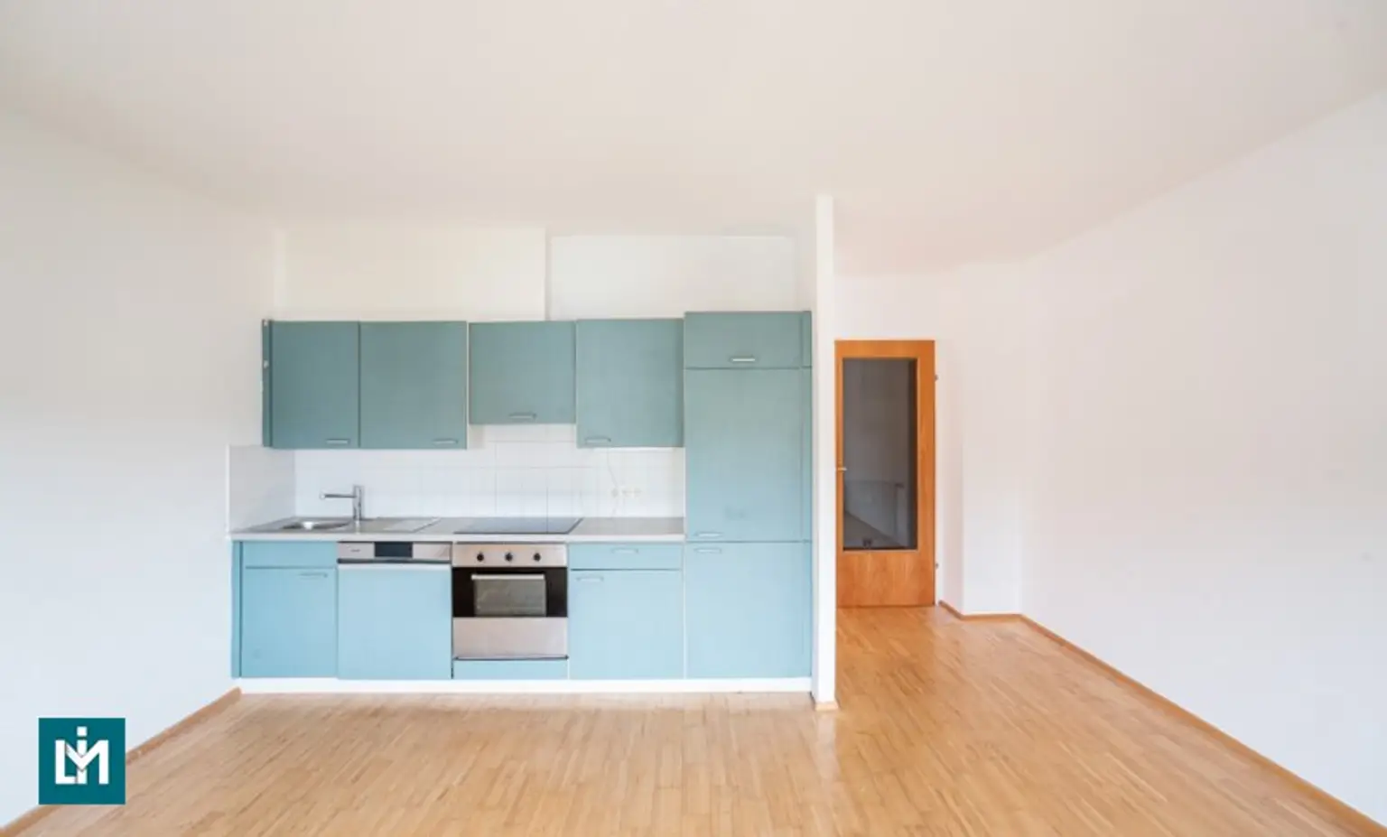 SCHÖNE 2 - ZIMMER MAISONETTE MIT GALERIE UND FREIFLÄCHE / NÄHE KRANKENHAUS GÖTTLICHER HEILAND