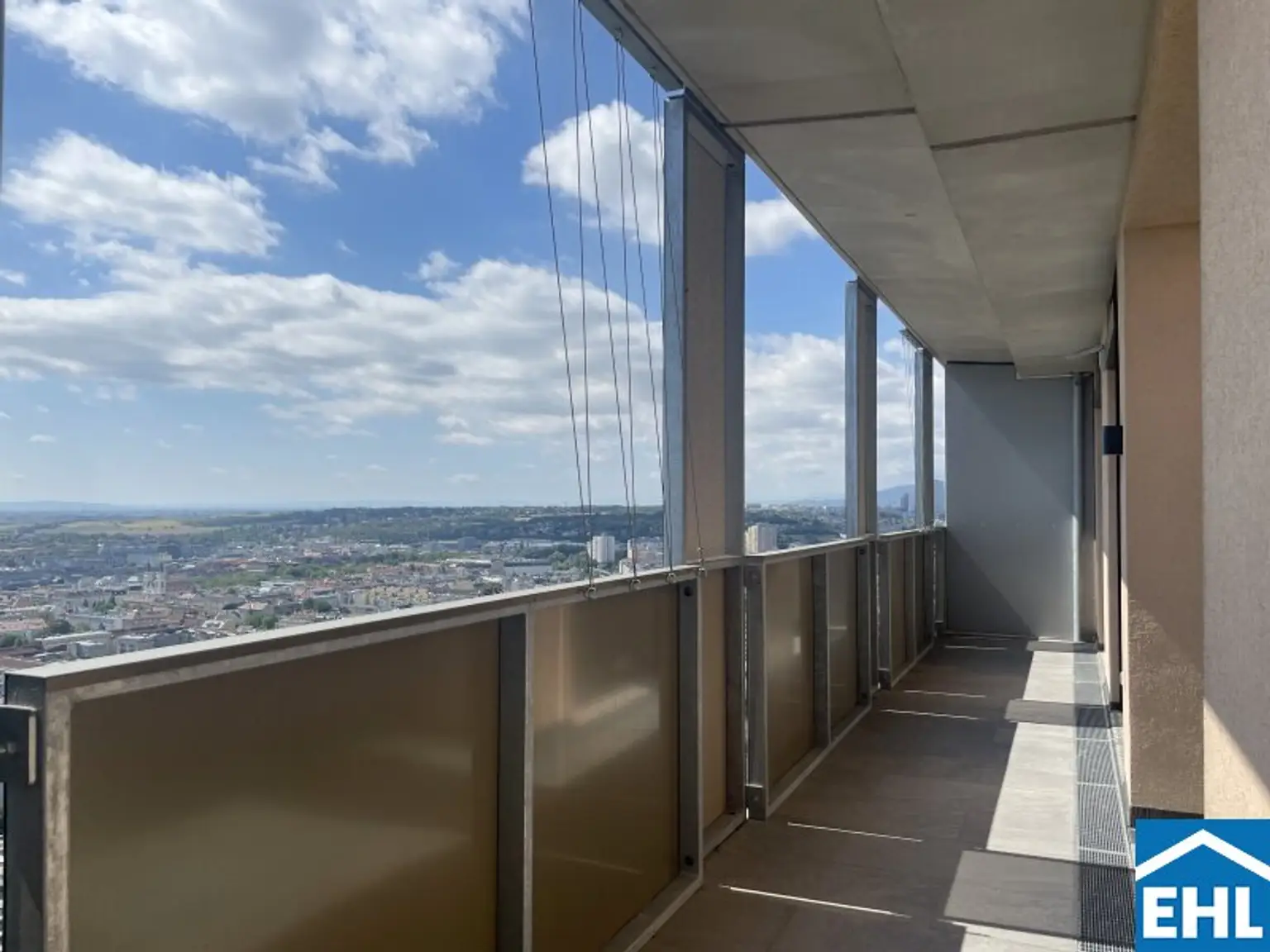 Q-Tower: Wohnen mit Weitblick im neuen Stadtquartier THE MARKS
