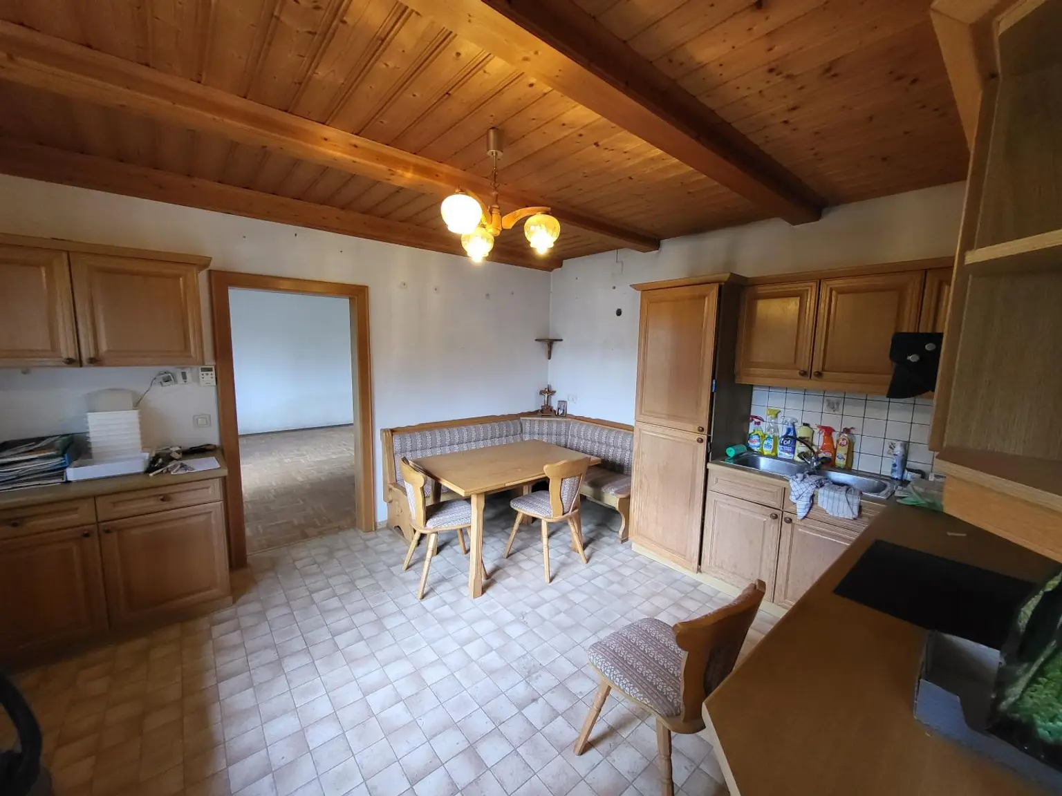 HELDENBERG - BAUERNHAUS IN RUHIGER DORFLAGE