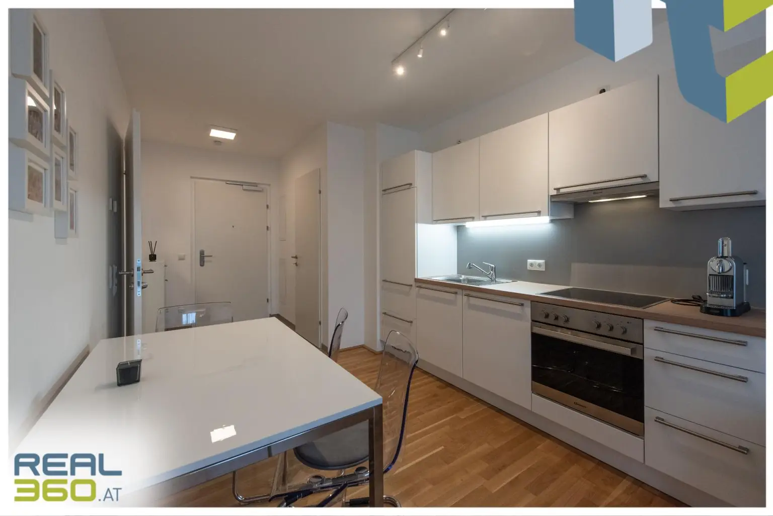 Essbereich mit Küche