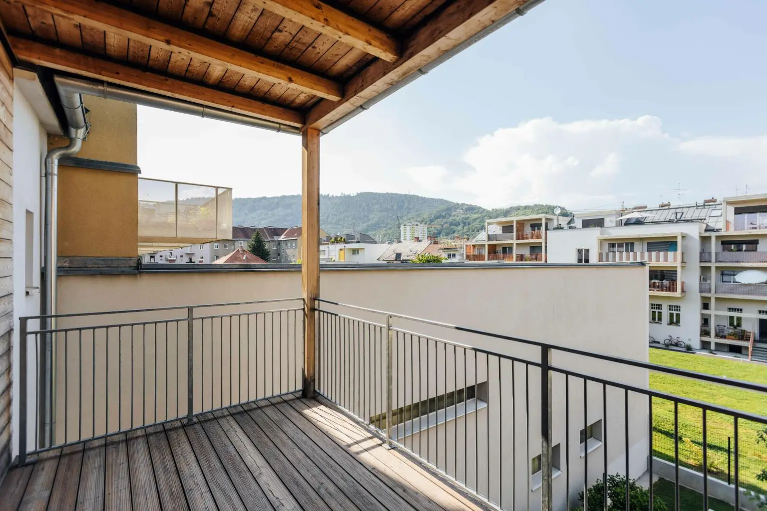 Graz Eggenberg: Neubauwohnung mit großem Balkon, Garten und kostenfreier Parkzone